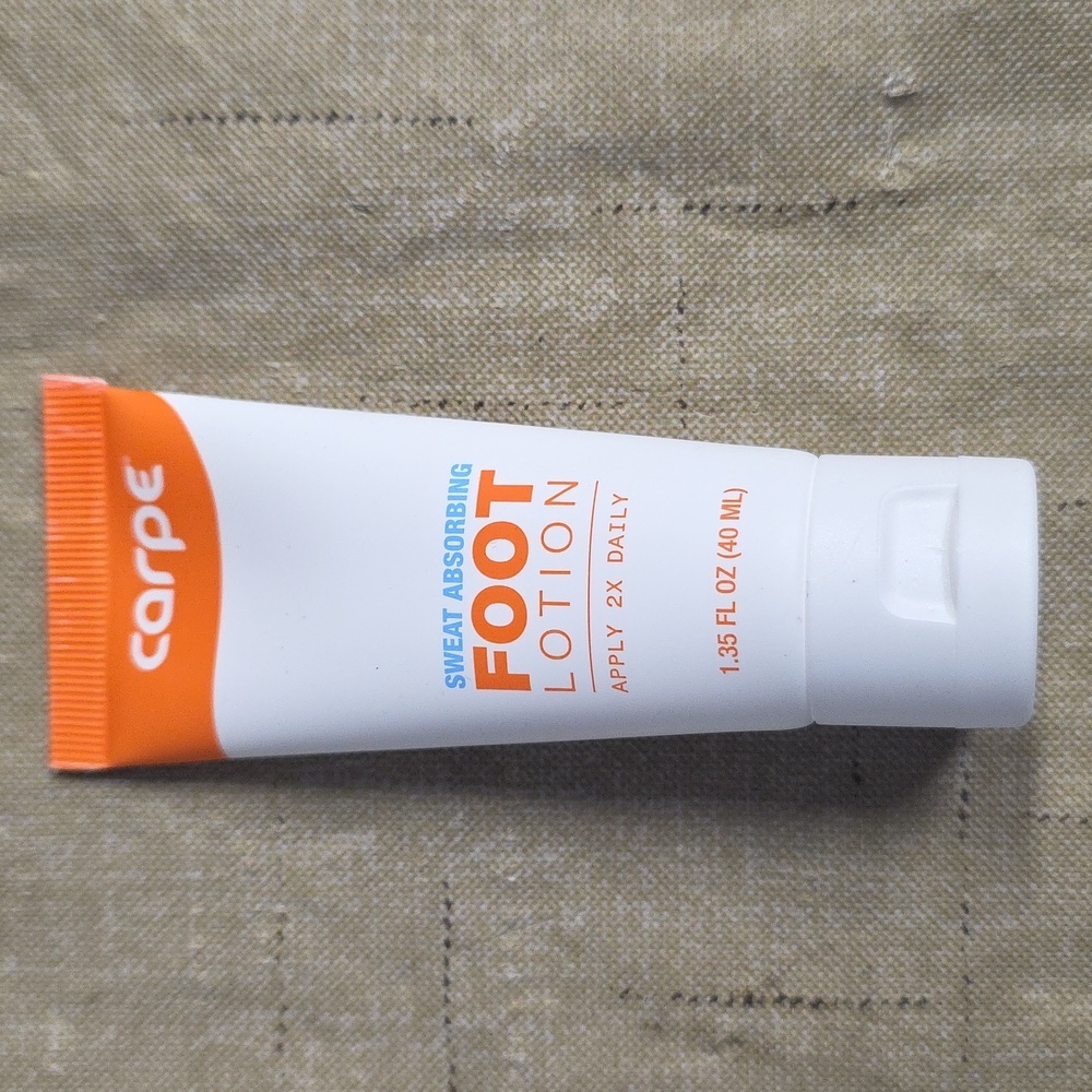 NIB carpe antiperspirant foot lotion 1.35 Fl Oz
